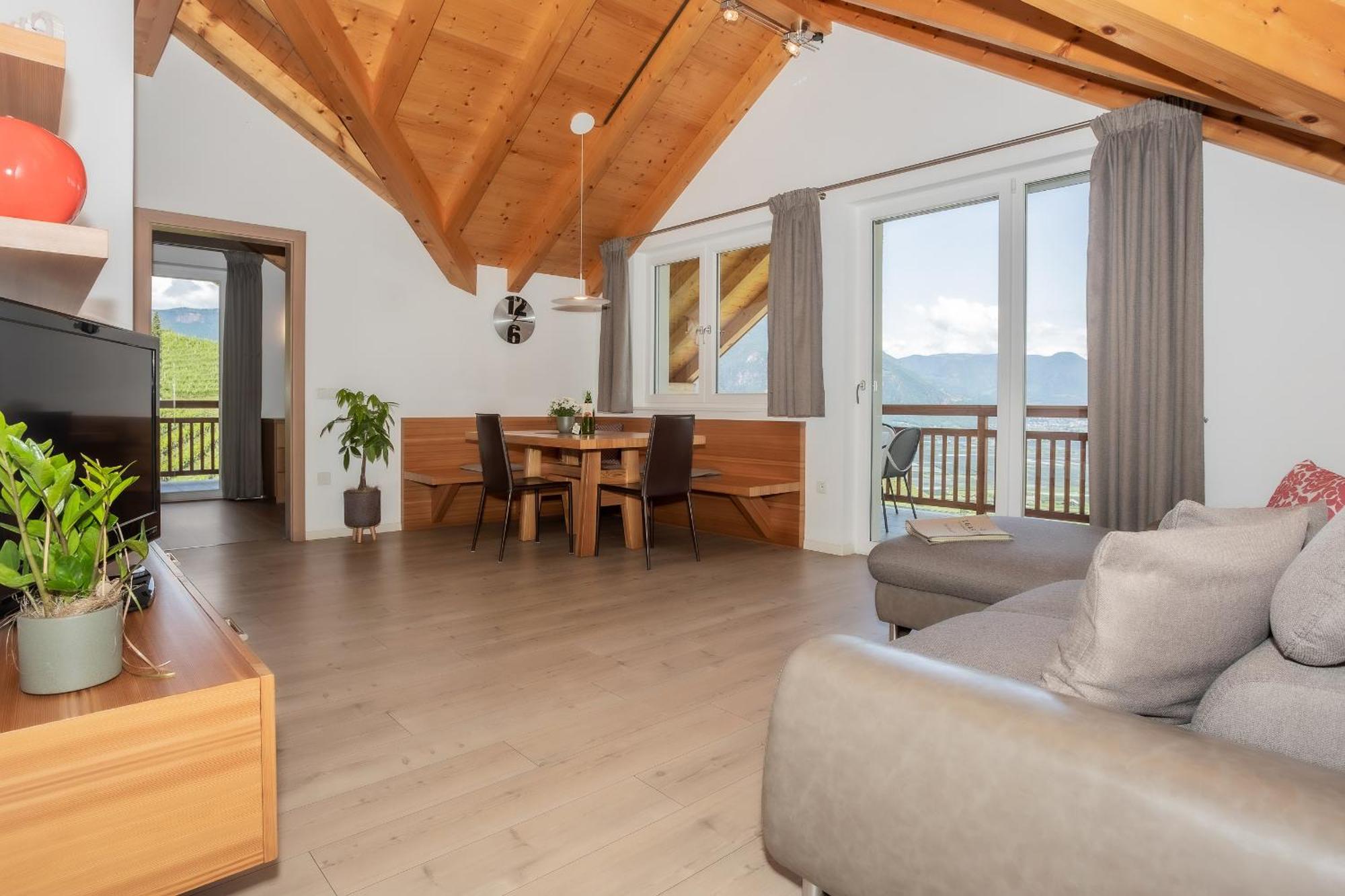 Egarter Apartment Апиано сула Страда дел Вино Екстериор снимка