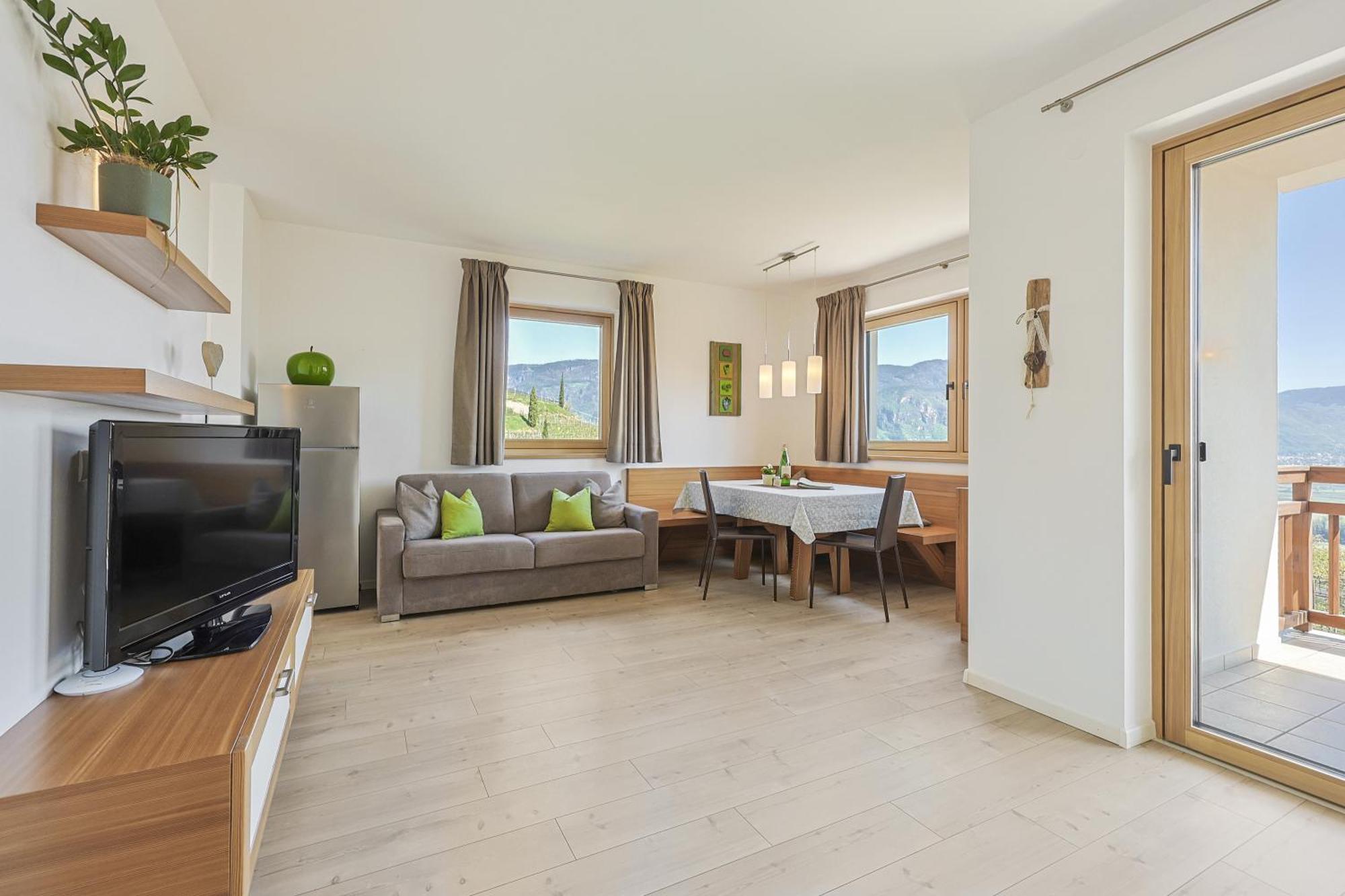 Egarter Apartment Апиано сула Страда дел Вино Екстериор снимка