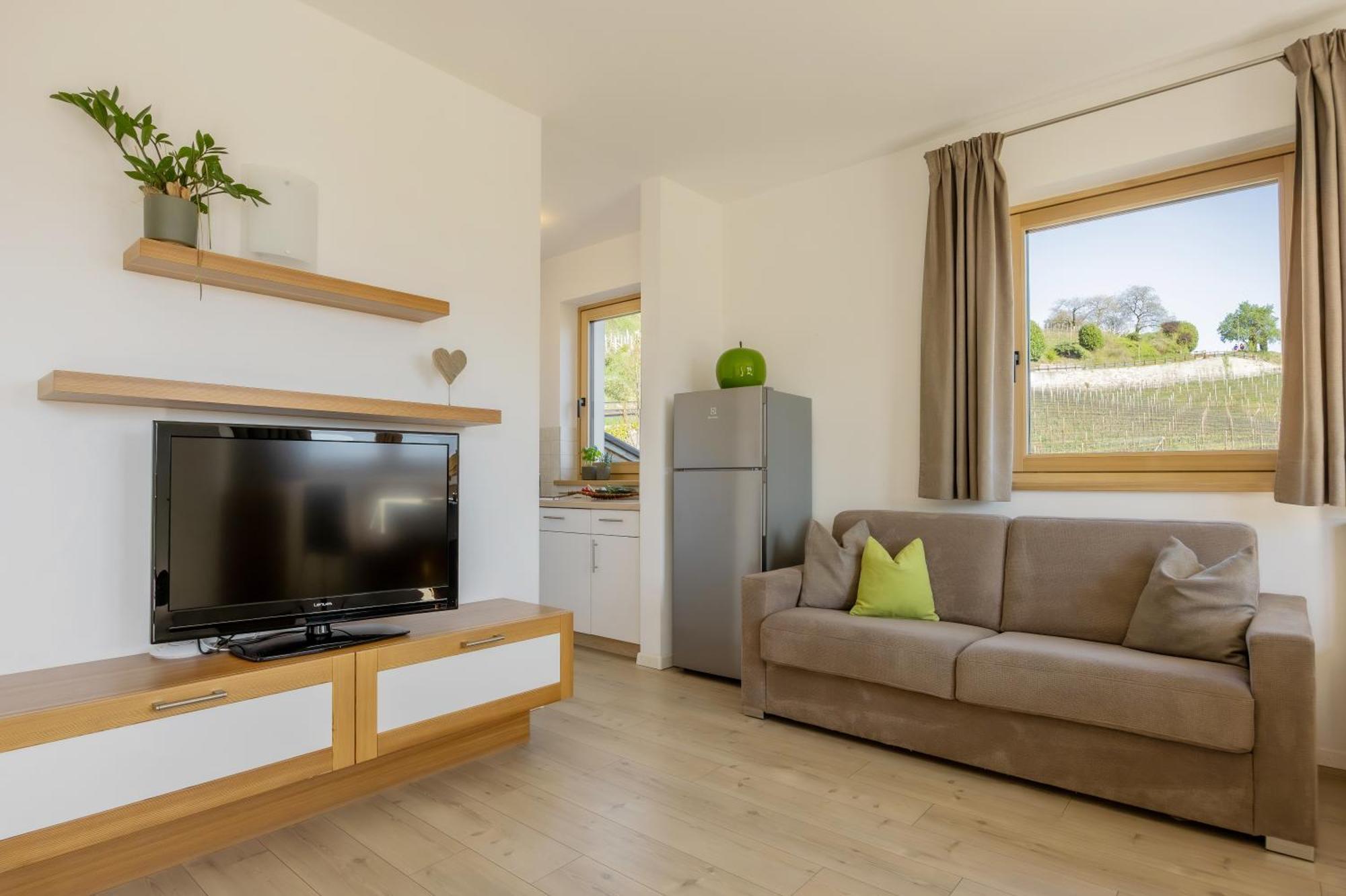 Egarter Apartment Апиано сула Страда дел Вино Екстериор снимка